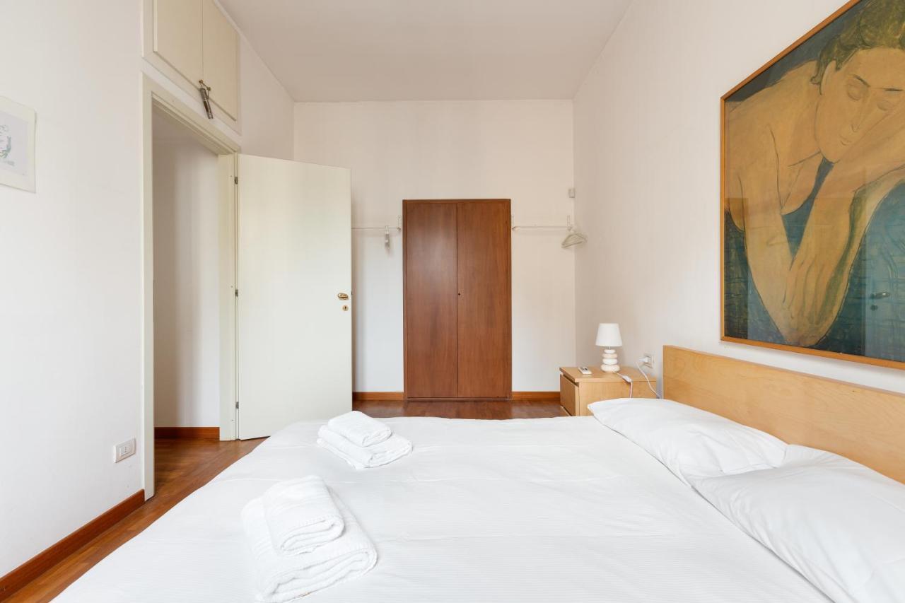 Cozy Apt With Balcony - Porta Romana District Milán Exterior foto